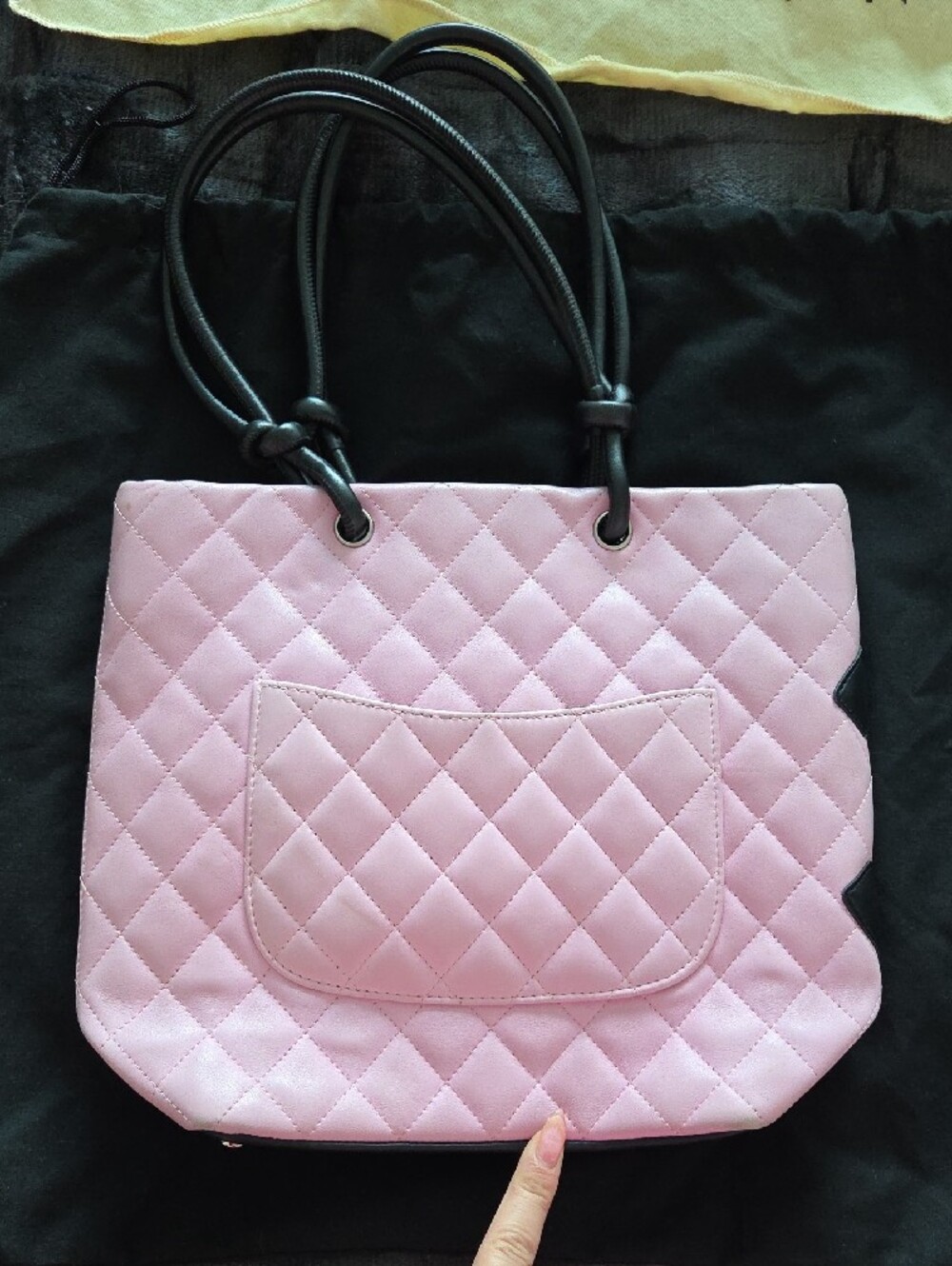 CHANEL CAMBON STUNNING AND RARE Pink Quilted Tote with Black Accents - Picture 3 of 14